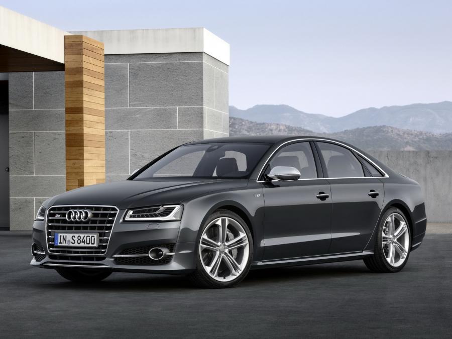  Audi S8 (D4) 2013 года  (WW) (фото 7 из 38)